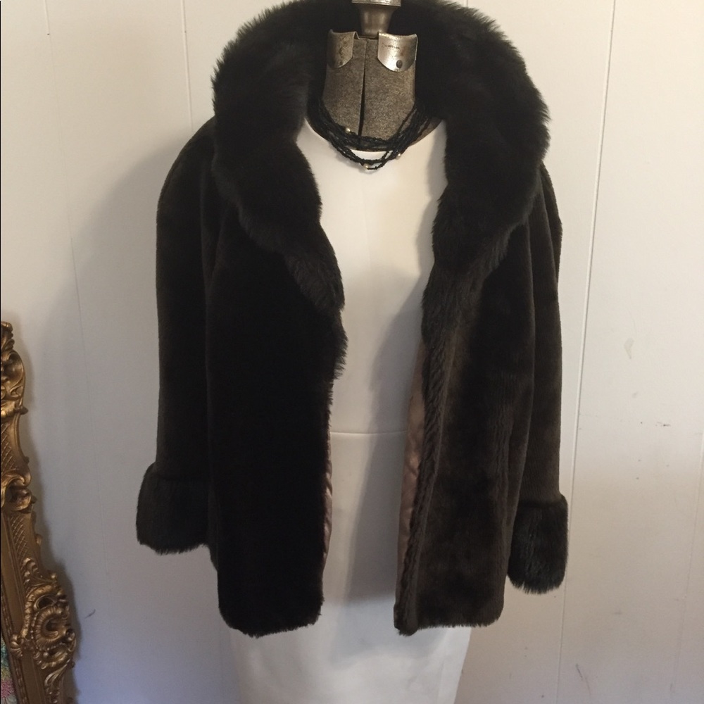 Fur Cape
